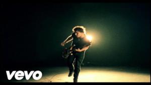 Wolfmother - Love Train (Video ufficiale e testo)