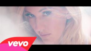 Ellie Goulding balla nel video di Love Me Like You Do da 50 Sfumature di Grigio