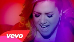 Kelly Clarkson - Heartbeat Song (Video ufficiale e testo)