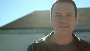 3 Doors Down - One Light (Video ufficiale e testo)