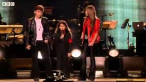 ► Michael Jackson's children - Michael Forever tribute concert