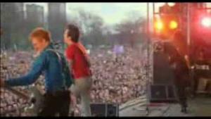 The Clash - London's Burning live in Victoria Park