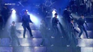 Michael Jackson - Smooth Criminal - The Immortal World Tour by Cirque du Soleil