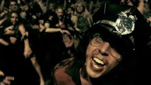 Family Force 5 - Zombie (Video ufficiale e testo)