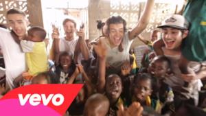 One Direction - One Way Or Another (Video ufficiale e testo)