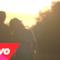 Tim McGraw - Meanwhile Back At Mama's (feat. Faith Hill) (Video ufficiale e testo)