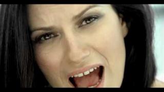 Laura Pausini - En Cambio No (video ufficiale e testo)
