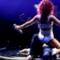 Rihanna atto sessuale con un fan durante il concerto