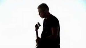 U2 - Sometimes You Can't Make It On Your Own (Video ufficiale e testo)