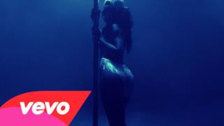 Rihanna - Pour It Up \\ Video, testo e traduzione lyrics