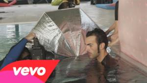 Marco Mengoni - L'essenziale (Video backstage)