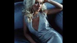 Christina Aguilera - Have Yourself A Merry Little Christmas (Video ufficiale e testo)