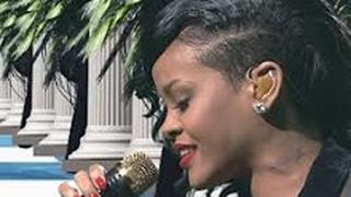 Rihanna - Saturday Night Live 2012: Diamonds [VIDEO]