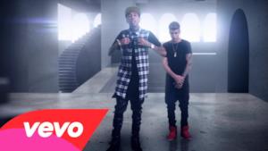 Tyga ft. Justin Bieber - Wait For A Minute - Video ufficiale e testo