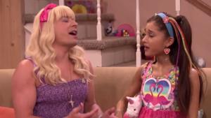  Ariana Grande canta con Jimmy Fallon/Sara al Tonight Show (video)