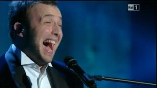 Sai ci basta un sogno - Raphael Gualazzi (video saremo)