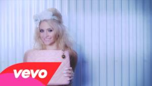 Pixie Lott - Nasty (Video ufficiale, testo e traduzione)