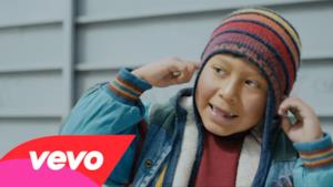 Naughty Boy - La La La video ufficiale, testo e traduzione