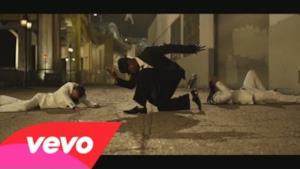 Ne-Yo - Beautiful Monster (Video ufficiale e testo)