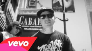 Hollywood Undead - Gravity (Video ufficiale e testo)