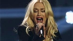 No Doubt - Looking Hot live MTV EMA 2012 [VIDEO]