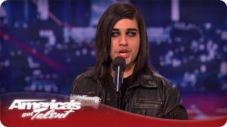 Un emo gothic canta Puccini ad America's Got Talent [VIDEO] 