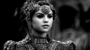 Selena Gomez - Stars Dance nuovo album 2013 tracklist e cover