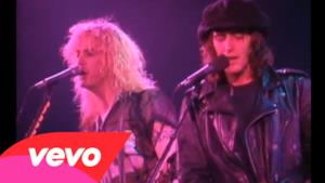 Guns N' Roses - Live and Let Die (Video ufficiale e testo)