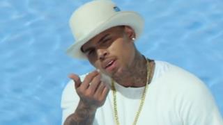 Chris Brown feat. Usher & Rick Ross - New Flame (video ufficiale, testo e traduzione)