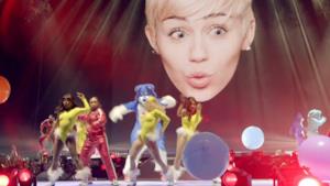 Miley Cyrus, ecco il trailer del DVD del Bangerz Tour