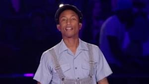 Pharrell Williams canta Freedom agli MTV EMA 2015 (VIDEO)