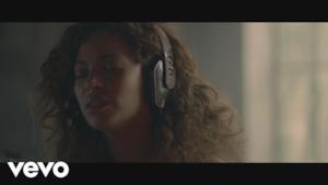 Beyoncé - Sandcastles (Video ufficiale e testo)