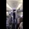 Hostess balla Uptown Funk sull'aereo, il video diventa virale!