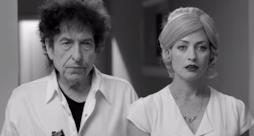 Bob Dylan nel video di The Night We Called It A Day come in un film noir