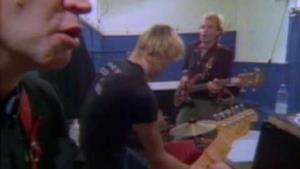 The Police - Message In A Bottle (Video ufficiale e testo)