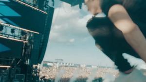 Julian Jordan - Zero Gravity (Video ufficiale e testo)