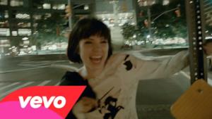 Carly Rae Jepsen - Run Away with Me (Video ufficiale e testo)