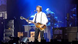 ► Paul McCartney - The Word & All You Need Is Love (bologna 2011)