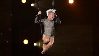 Pink - Try & Give me a reason (live Grammy 2014)