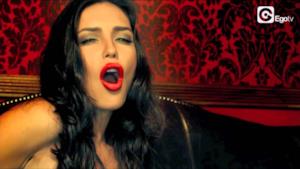 SEREBRO - Gun (Video ufficiale e testo)