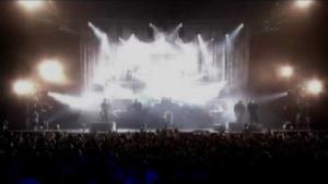 Evanescence - Farther away (live) (Video ufficiale e testo)