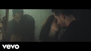 G-Eazy - Some Kind of Drug (feat. Marc E. Bassy) (Video ufficiale e testo)