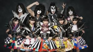 Kiss e Momoiro Clover Z ancora insieme nel video di Samurai Son 