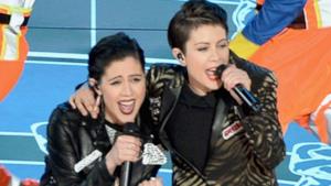 Tegan and Sara & The Lonely Island - Everything Is Awesome (Oscar 2015 video)