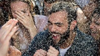 Marco Mengoni in radio con il nuovo singolo Io ti aspetto (video)