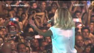 Emma Marrone alla Notte della Taranta 2013