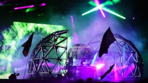 Deadmau5 Glastonbury 2015, la sequenza dei fail