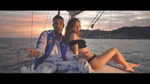Fred De Palma - D'estate non vale (feat. Ana Mena) (Video ufficiale e testo)