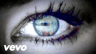 Swedish House Mafia - One (Your Name) [Vocal Mix] {feat. Pharrell} (Video ufficiale e testo)