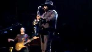 Clarence Clemons "Jungleland" solo (Milwaukee 3/17/08)